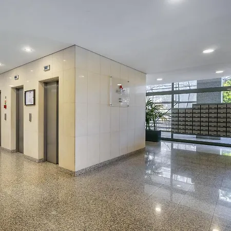 Whome Family - Urban Retreat With Parking, Ac, Elevator In Great Location Apartamento Lisboa