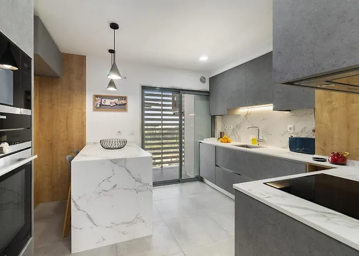 Whome Family - Urban Retreat With Parking, Ac, Elevator In Great Location 公寓 Lisboa